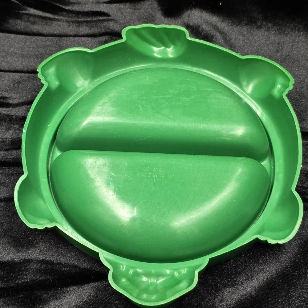 Vintage Toddler Eating Dish Rare Green Dog With 2 Compartments 1995 Plastic 6